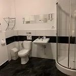 Lägenhet Noclegi-apartamenty Verona Kłodzko