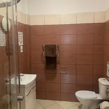 Noclegi-apartamenty Verona 克沃兹科